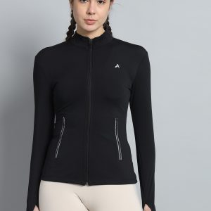 Seamless High-Stretch Nylon Long-Sleeve Crop Top